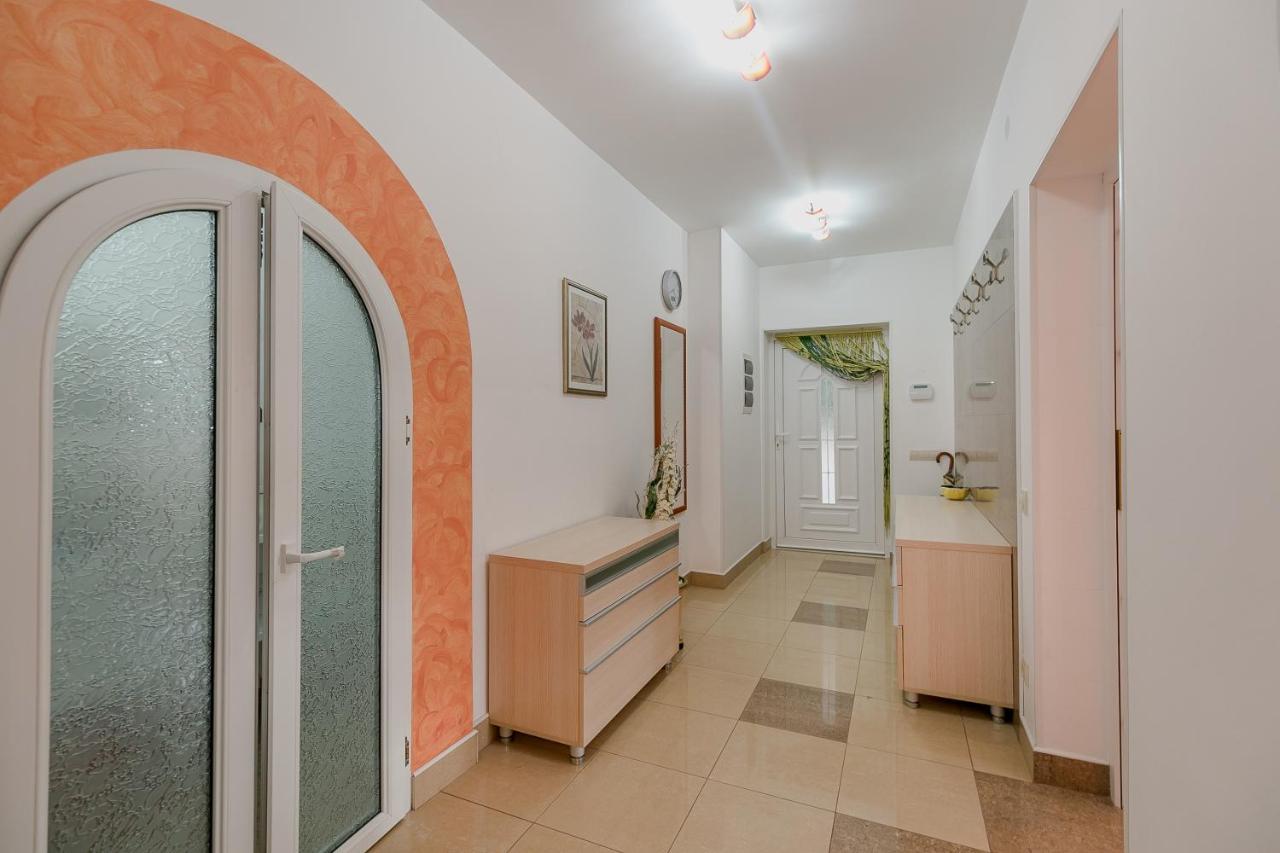 Palm Point Apartment Petrovac المظهر الخارجي الصورة